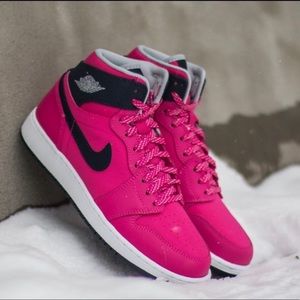Girls Air Jordan 1 Retro High (GG)